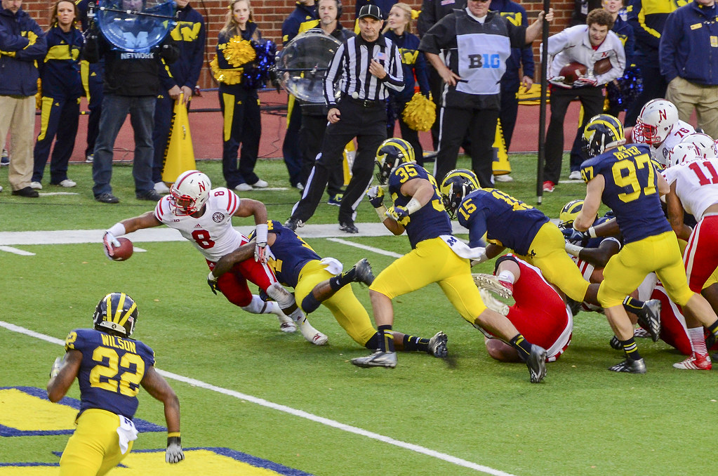 安东尼奥：有些不满不能细说；我们一直长期考察王博豪