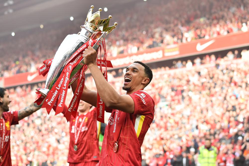 英媒：伊萨克无意与纽卡谈新合同，他坚信自己的未来在利物浦