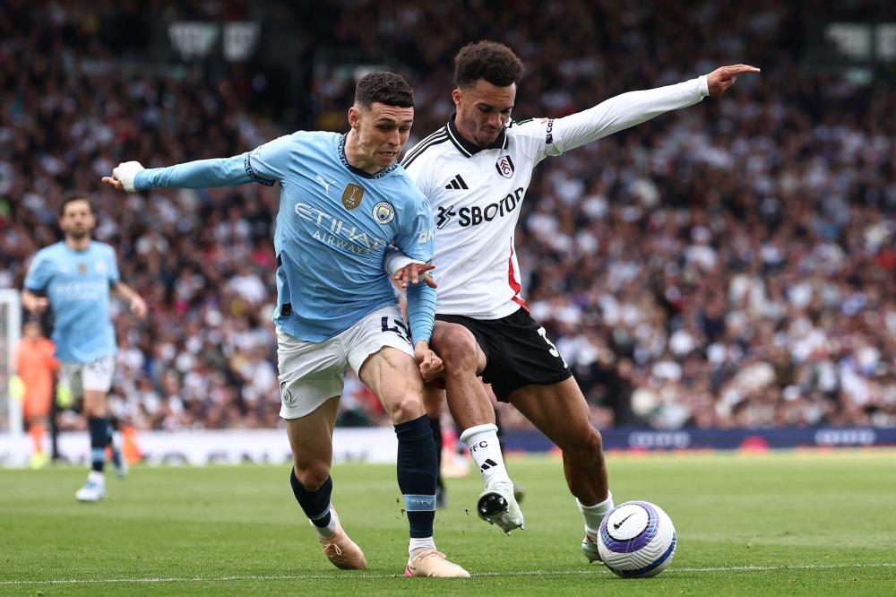 把赛车运动带回家乡，金彭携手赛车名将绘就体育+新图景